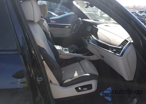 2019 BMW X7 xDrive50I z USA, uszkodzony, nr VIN 5UXCX4C52KLS37001